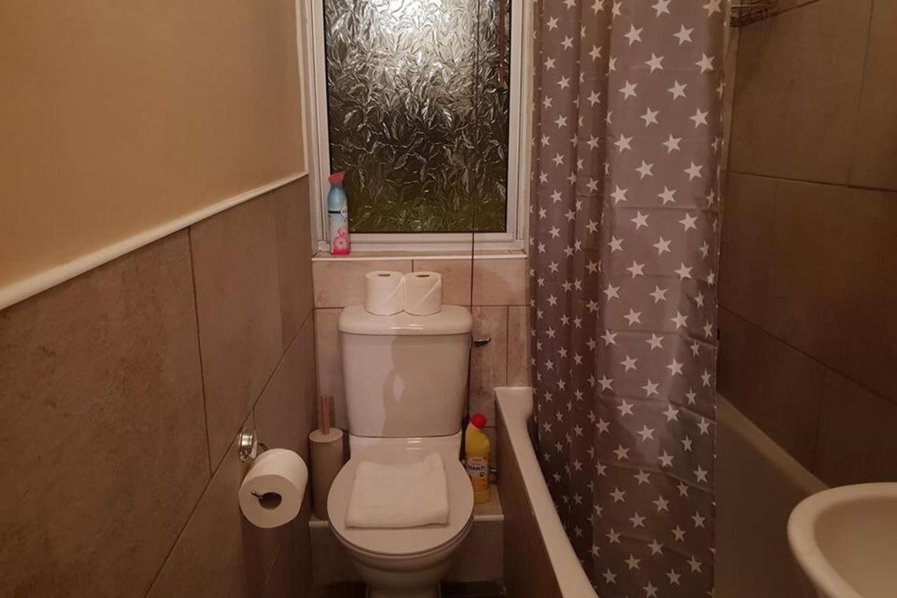 Bright 1 Bedroom Apartment Near City Centre EDI Exterior foto